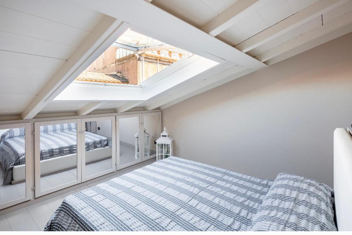 Apartamento Maison Del Ducato “cavour 24” *